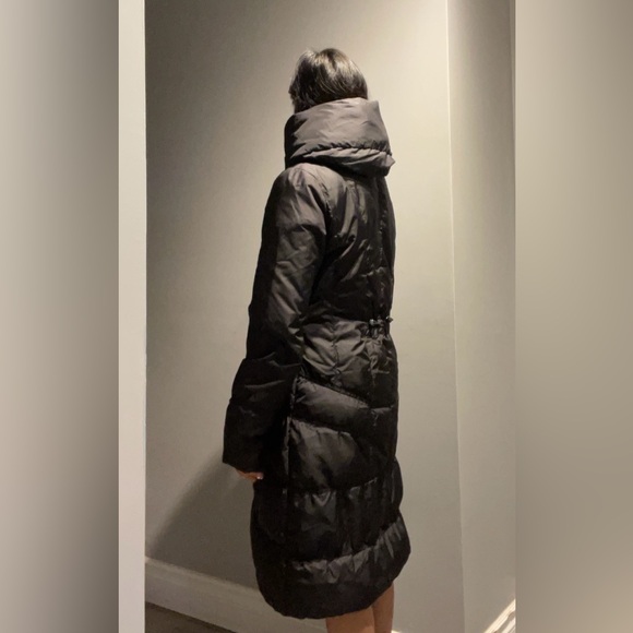 Cole Haan Long Winter Coat🧥 - Picture 3 of 12